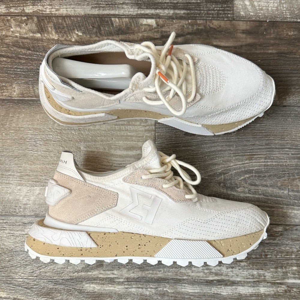 Mens Elhann H. White and Tan Casual Sneakers